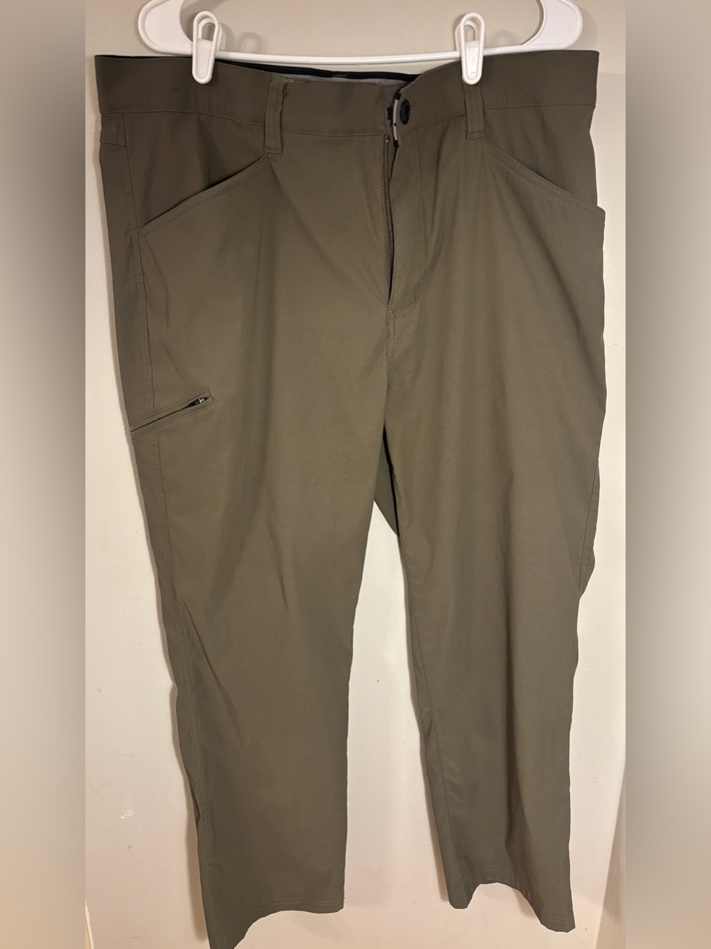 Orvis Tech Pants Men’s 38x29 Olive Green Stretch Water Repellent Outdoor Hiking